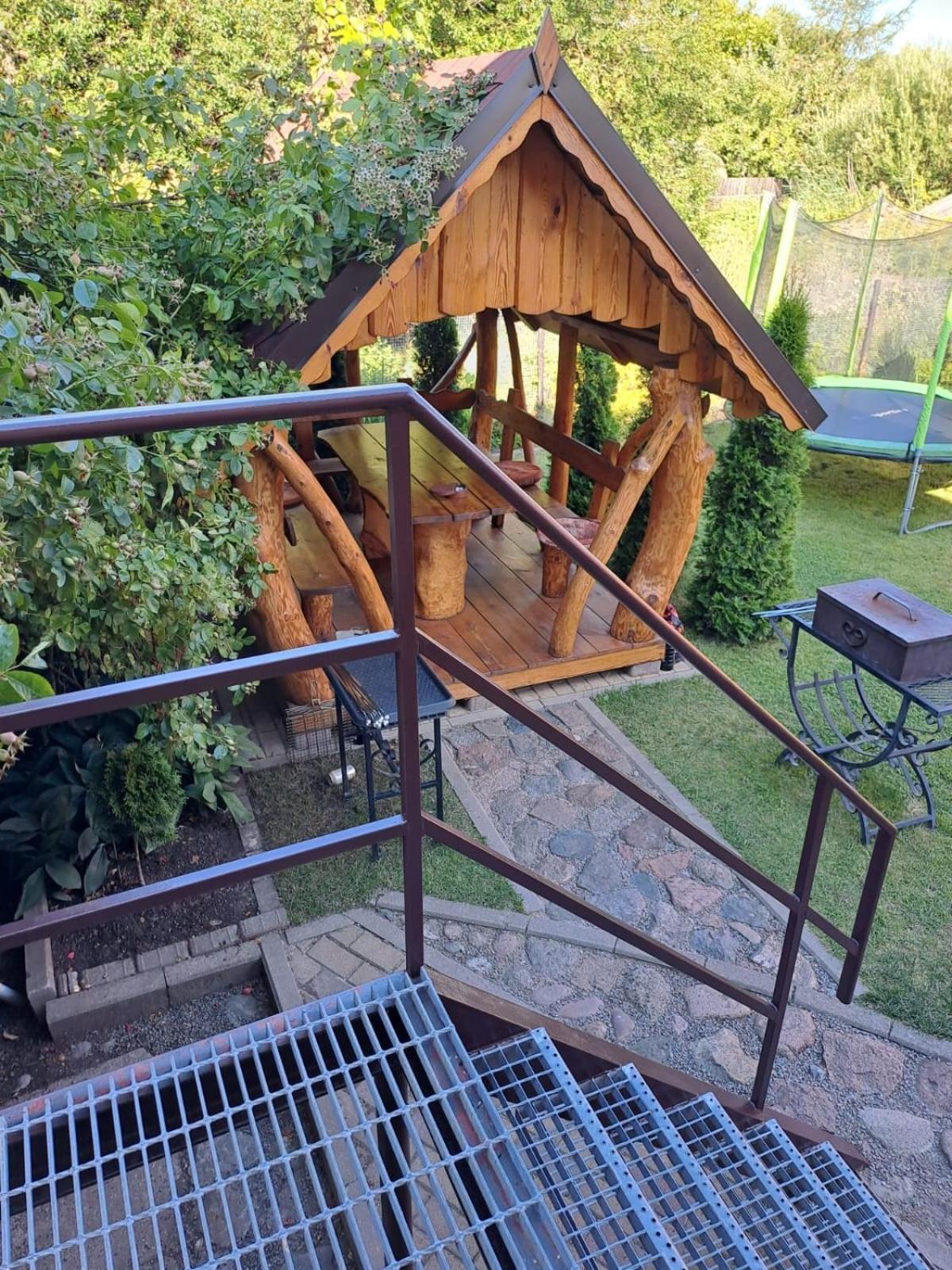 Zelta Pirts Guest House Ventspils Exterior foto