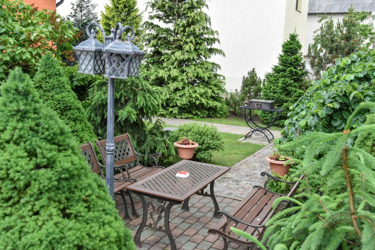 Zelta Pirts Guest House Ventspils Exterior foto