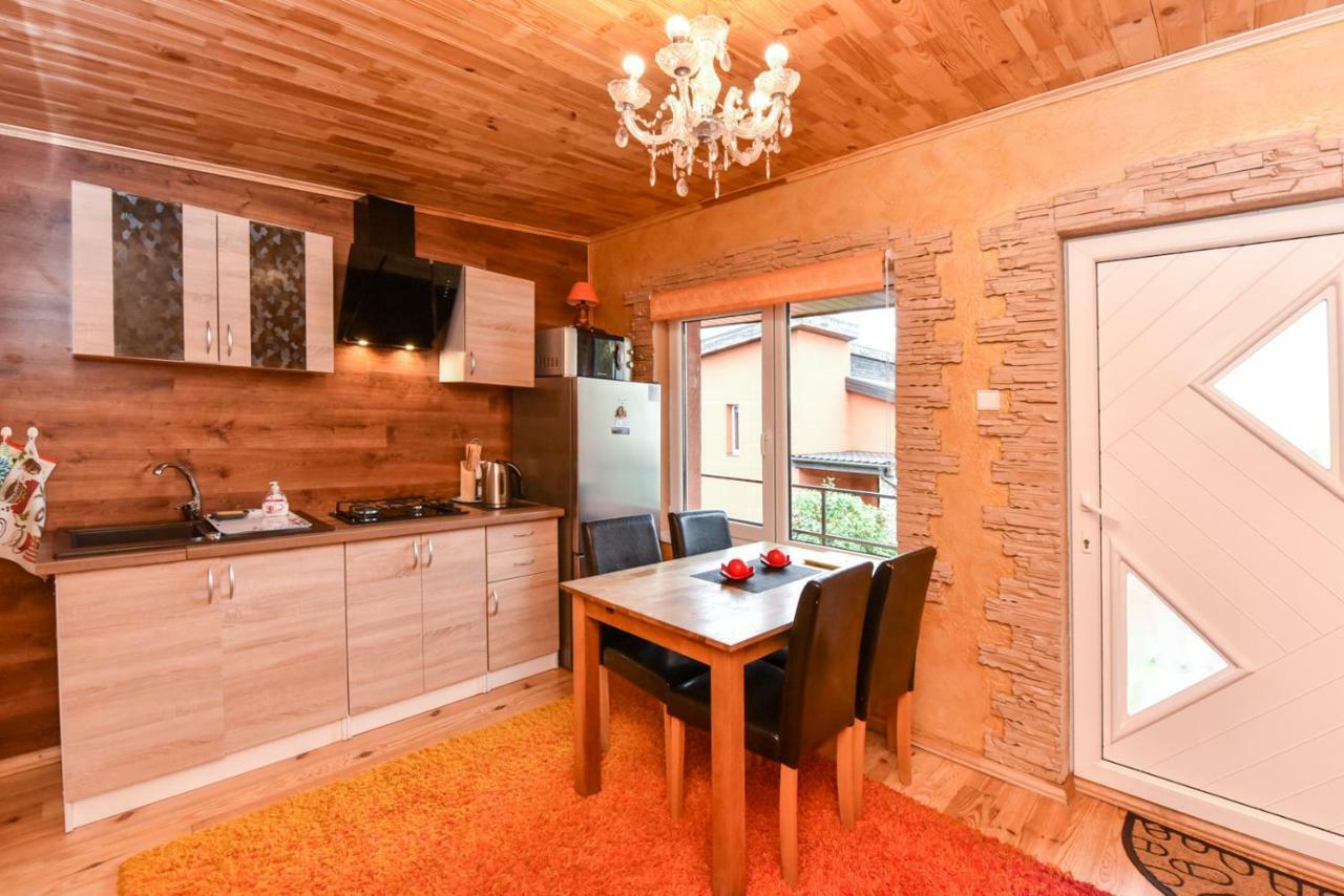 Zelta Pirts Guest House Ventspils Exterior foto