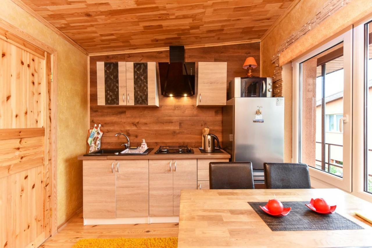 Zelta Pirts Guest House Ventspils Exterior foto