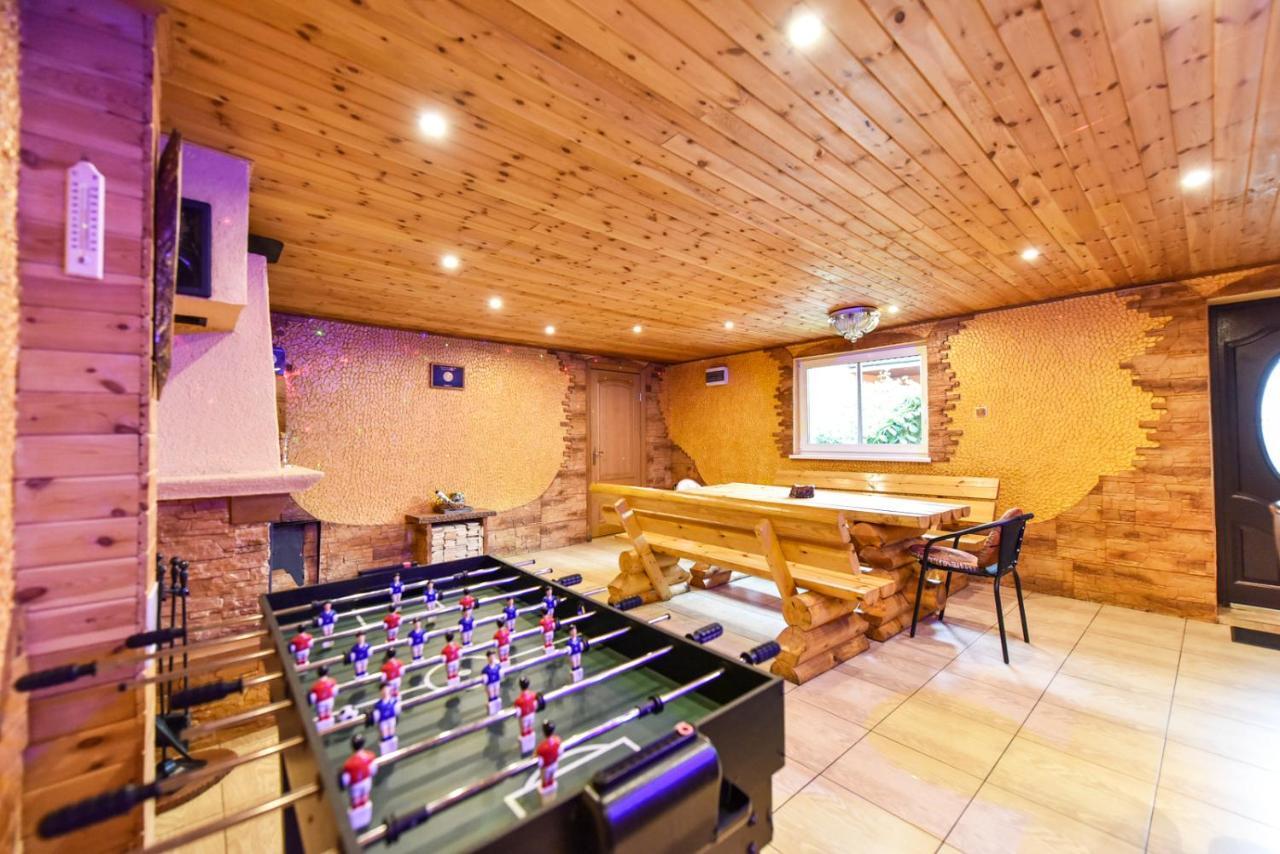 Zelta Pirts Guest House Ventspils Exterior foto