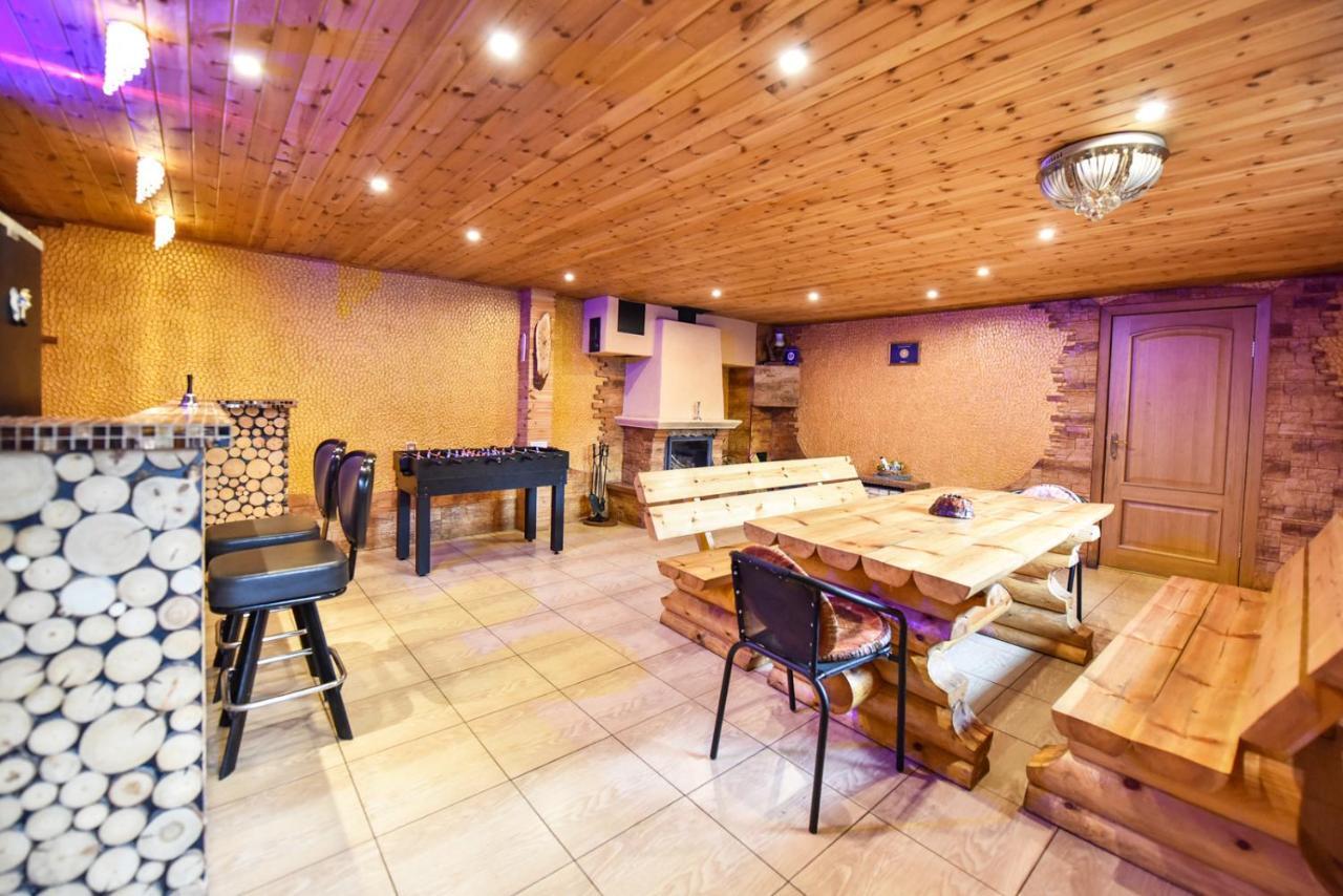 Zelta Pirts Guest House Ventspils Exterior foto